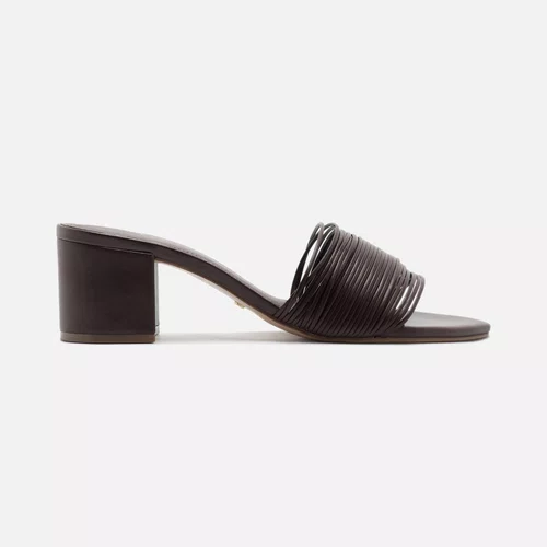 Sandália Feminina Arezzo Dark Bordô