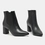 Bota Feminino Via Marte Couro Bico Fino Preto 