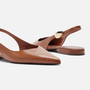 Sapatilha Feminina Arezzo Couro Marrom