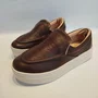 Tênis Slip On Feminino Lizi e Lizi Couro Marrom