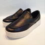 Tênis Slip On Feminino Lizi e Lizi Couro Preto