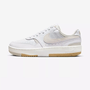 Tênis Unissex Nike Gamma Force Branco Bege